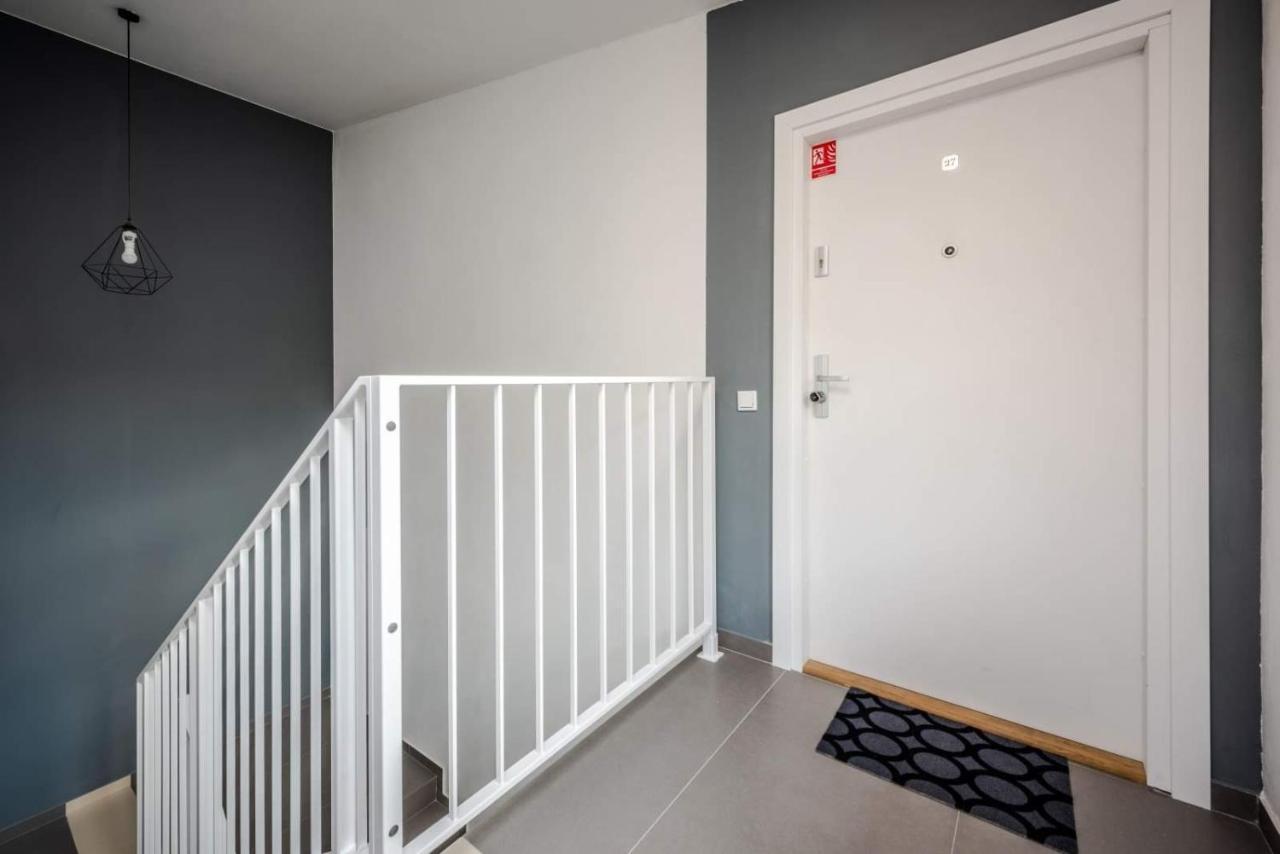 Modern Apartment Arizona Studio Old Town Dietla Balcony Cracovia Esterno foto